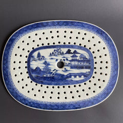 Chinese Export Porcelain Lobed Octagonal Canton Serving Platter wringer 19th C.